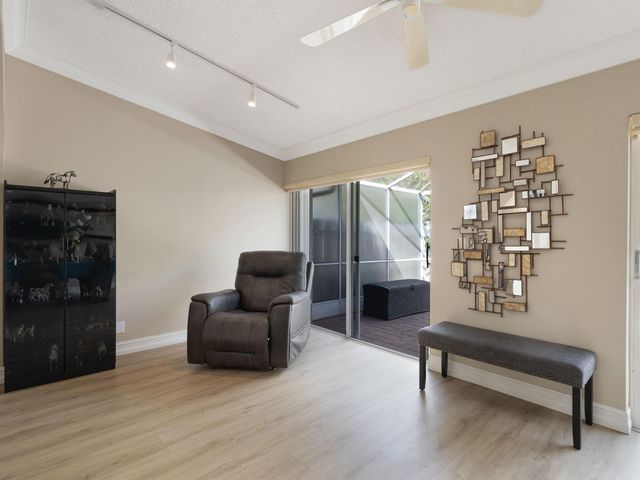 9734 Harbour Lake Circle, Boynton Beach, FL 33437