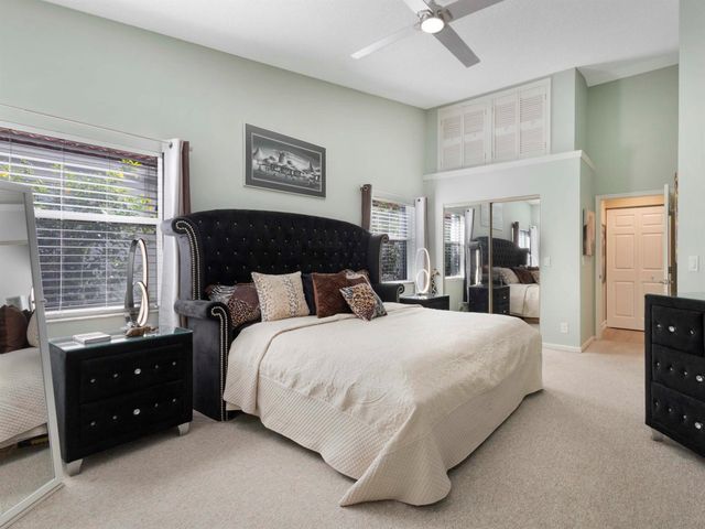 9734 Harbour Lake Circle, Boynton Beach, FL 33437