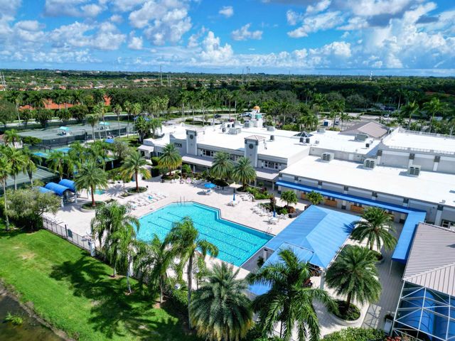 9734 Harbour Lake Circle, Boynton Beach, FL 33437