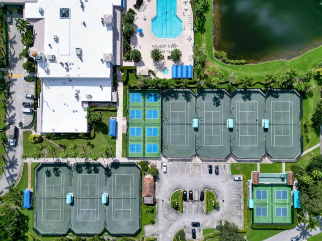 9734 Harbour Lake Circle, Boynton Beach, FL 33437