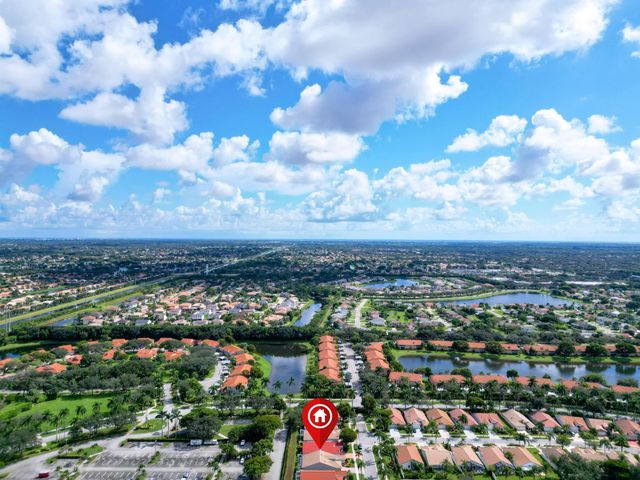 9734 Harbour Lake Circle, Boynton Beach, FL 33437