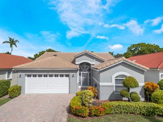 9734 Harbour Lake Circle, Boynton Beach, FL 33437