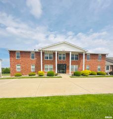 3505 W Willow Knolls Dr # 3G, Peoria, IL 61614