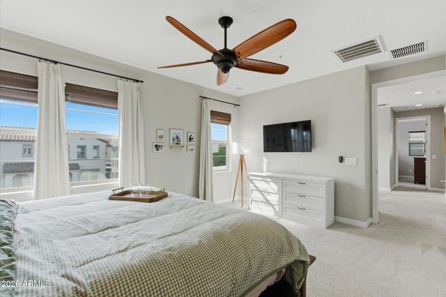 2338 W GLORIA Lane, Phoenix, AZ 85085