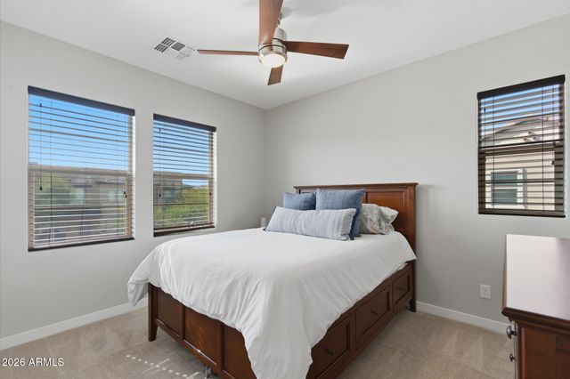 2338 W GLORIA Lane, Phoenix, AZ 85085