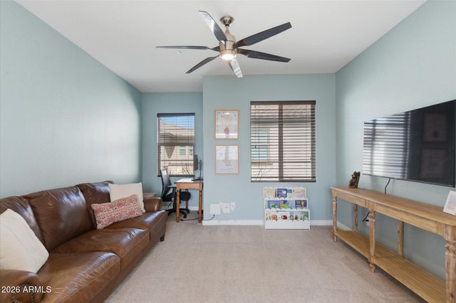 2338 W GLORIA Lane, Phoenix, AZ 85085