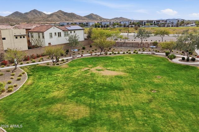 2338 W GLORIA Lane, Phoenix, AZ 85085