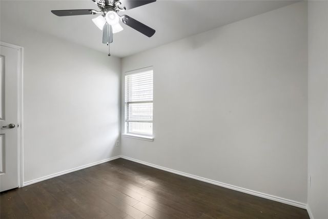 4004 Ridgetop Drive, Heartland, TX 75126