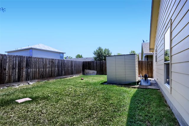 4004 Ridgetop Drive, Heartland, TX 75126