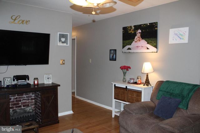 814 BETHEL AVENUE, Aston, PA 19014
