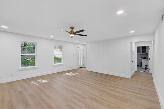 235 Softwood Drive, Duncanville, TX 75137