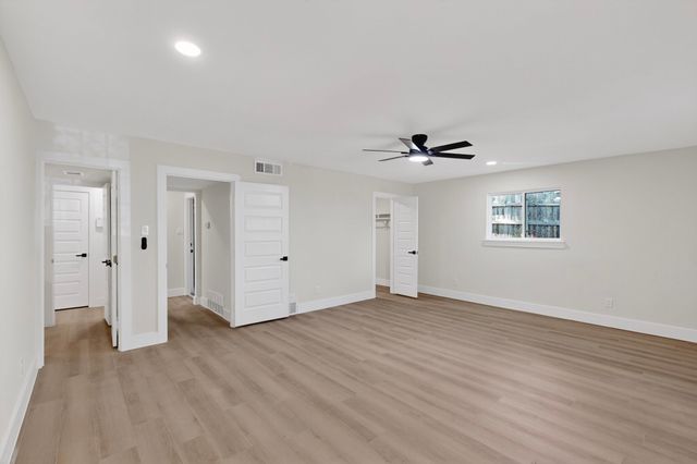 235 Softwood Drive, Duncanville, TX 75137