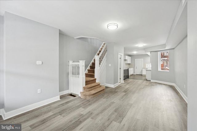 3825 N 8TH ST, Philadelphia, PA 19140