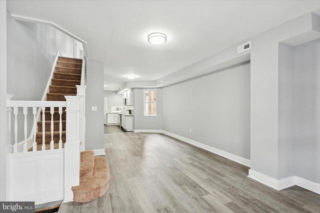 3825 N 8TH ST, Philadelphia, PA 19140