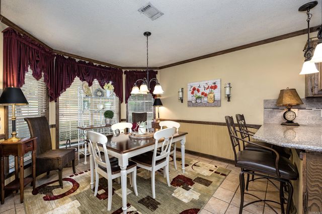 17 Hornrimme Place, Maumelle, AR 72113