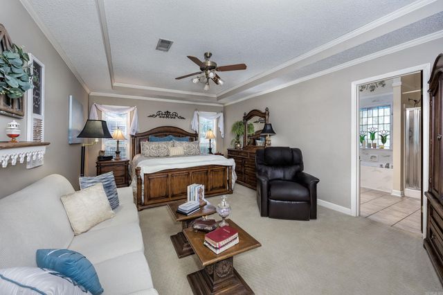 17 Hornrimme Place, Maumelle, AR 72113