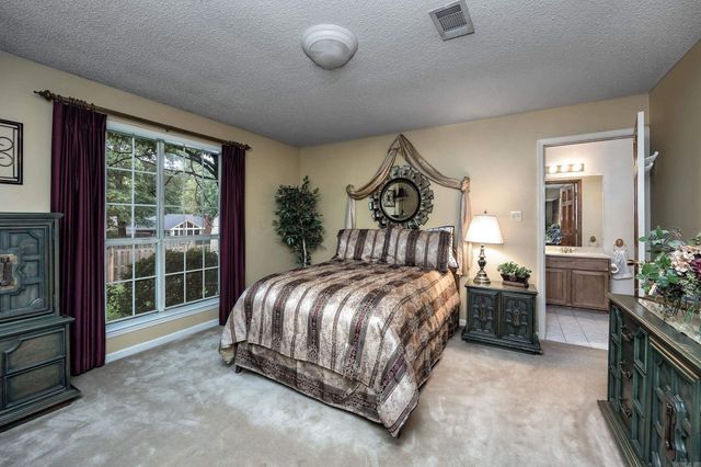17 Hornrimme Place, Maumelle, AR 72113