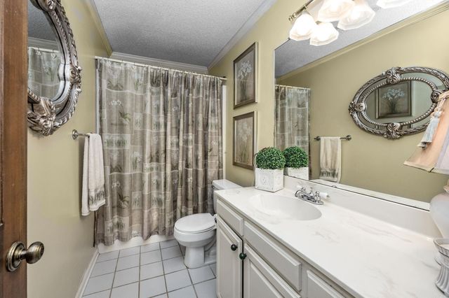 17 Hornrimme Place, Maumelle, AR 72113