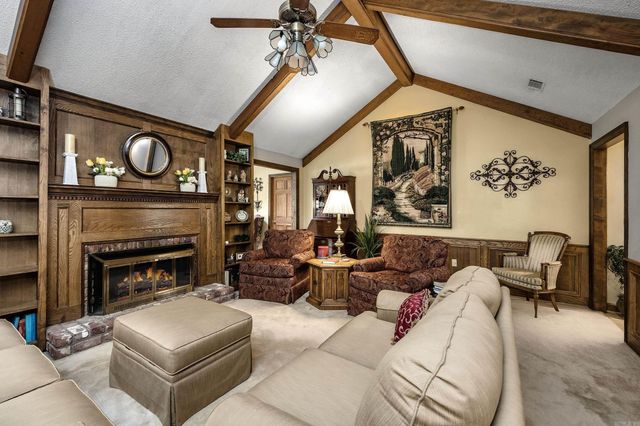 17 Hornrimme Place, Maumelle, AR 72113