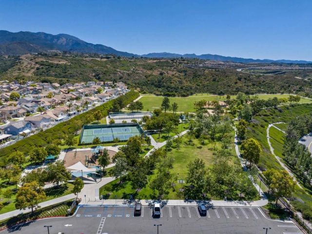 18 Chatri Circle, Lake Forest, CA 92610