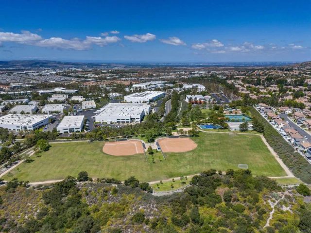 18 Chatri Circle, Lake Forest, CA 92610
