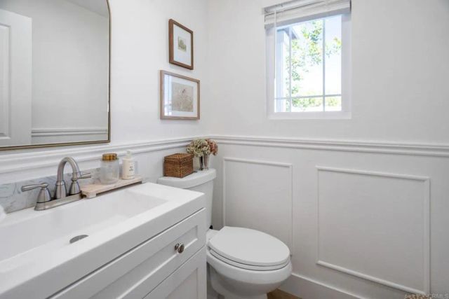 18 Chatri Circle, Lake Forest, CA 92610
