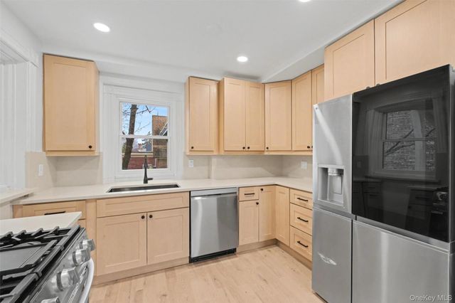 154 3rd Street, Newburgh, NY 12550