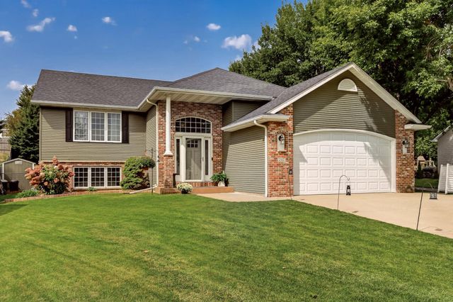2502 Boulder Ridge Drive NW, Rochester, MN 55901