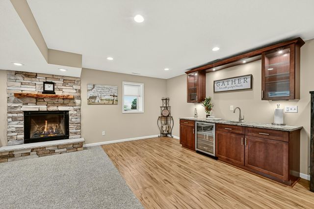 2502 Boulder Ridge Drive NW, Rochester, MN 55901