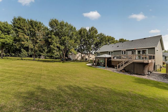 2502 Boulder Ridge Drive NW, Rochester, MN 55901