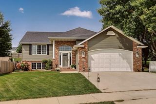 2502 Boulder Ridge Drive NW, Rochester, MN 55901