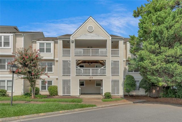 102 Lantana Ln Apt 8, Hampton, VA 23669