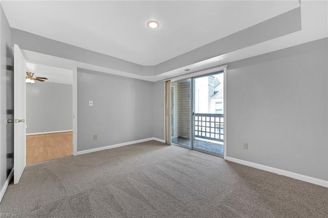 102 Lantana Ln Apt 8, Hampton, VA 23669