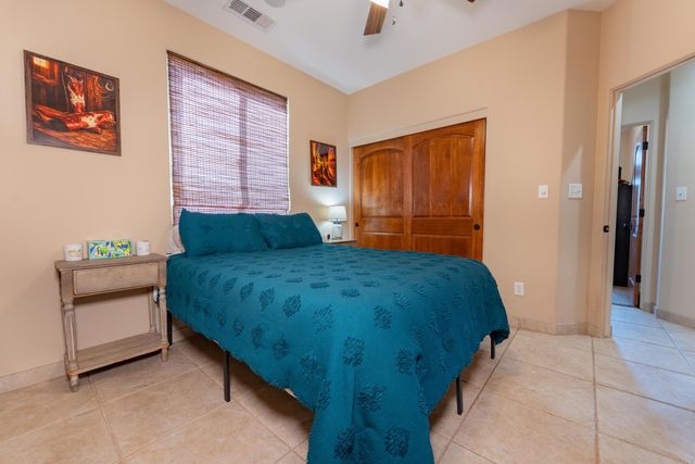 936 N Red Oak Street, Porterville, CA 93257