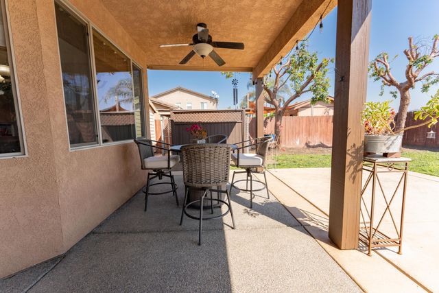 936 N Red Oak Street, Porterville, CA 93257