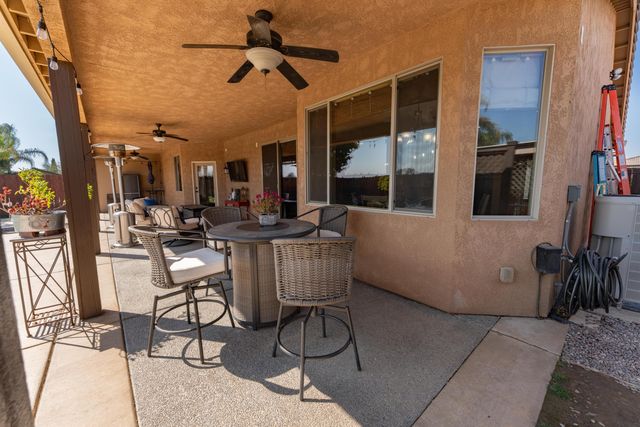 936 N Red Oak Street, Porterville, CA 93257