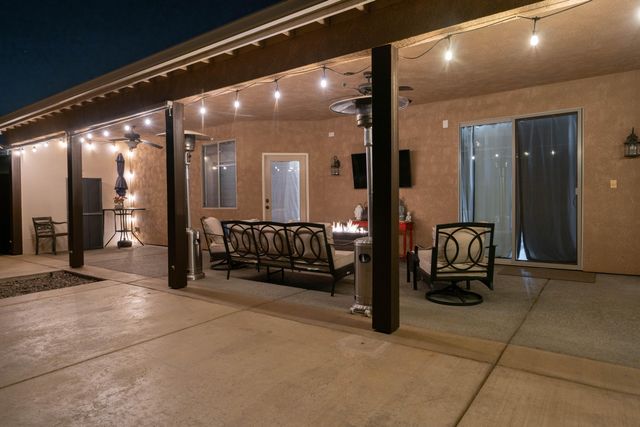 936 N Red Oak Street, Porterville, CA 93257