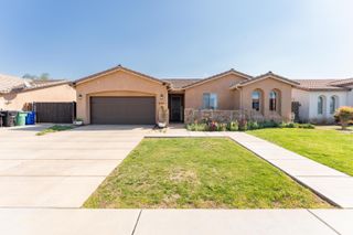 936 N Red Oak Street, Porterville, CA 93257