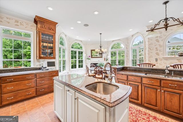 311 North Rivoli Farms Drive, Macon, GA 31210
