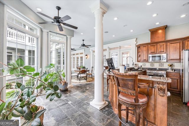 311 North Rivoli Farms Drive, Macon, GA 31210