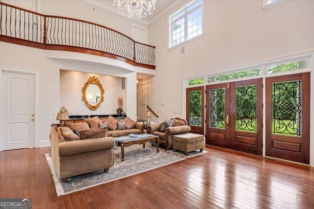 311 North Rivoli Farms Drive, Macon, GA 31210