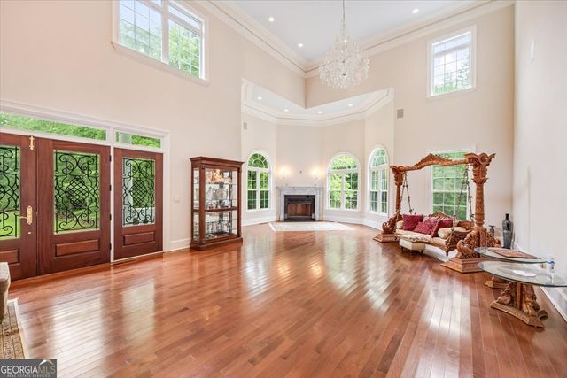 311 North Rivoli Farms Drive, Macon, GA 31210