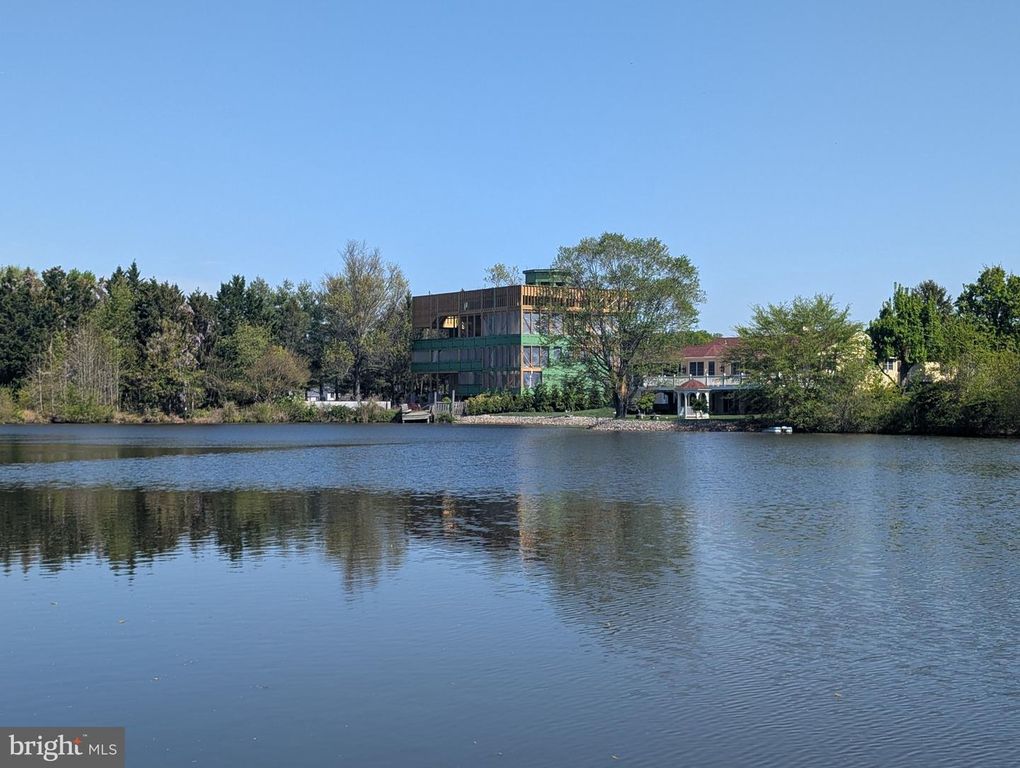 1 LAKE DR, BEAR, DE 19701 — photo 2