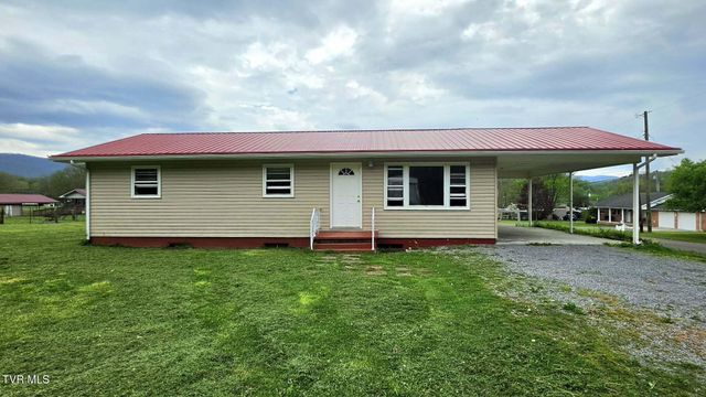 2704 East 6th Avenue, Big Stone Gap, VA 24219