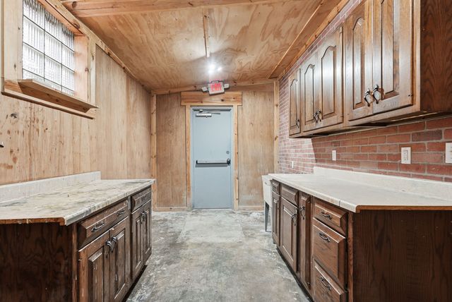 2016 Monongahela AVENUE, Swissvale, PA 15218