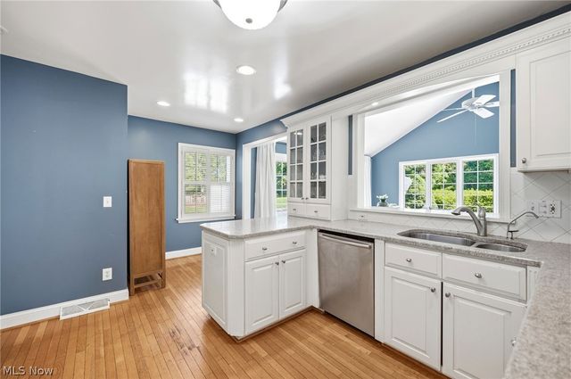 195 Shawnee Trail, Aurora, OH 44202