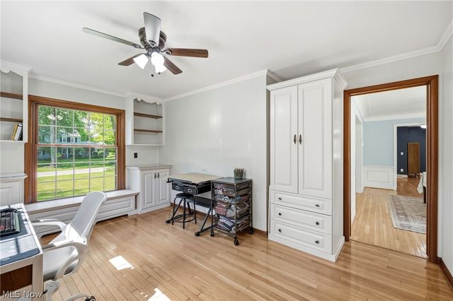 195 Shawnee Trail, Aurora, OH 44202