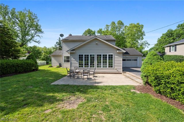 195 Shawnee Trail, Aurora, OH 44202
