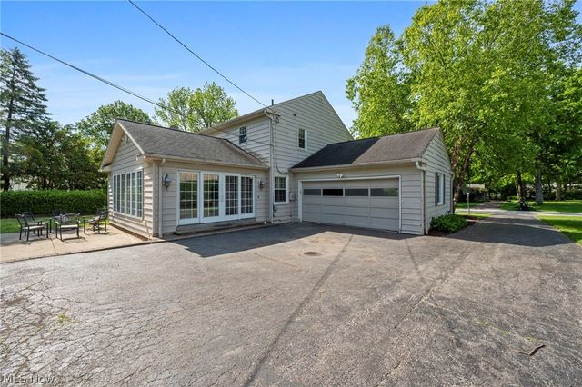 195 Shawnee Trail, Aurora, OH 44202