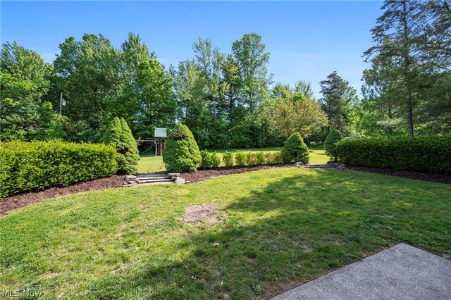 195 Shawnee Trail, Aurora, OH 44202